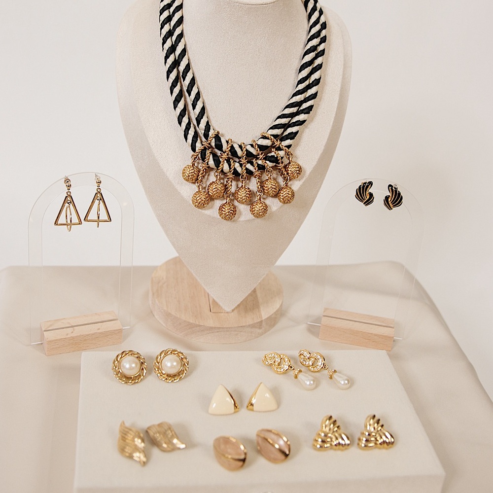 Vintage Gold Lot, Earrings and Necklace Stella & Dot striped gold, Napier Monet